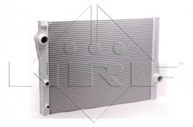 радіатор охолодження BMW X5(E70) 3.0d-3.5i 07- NRF 58467